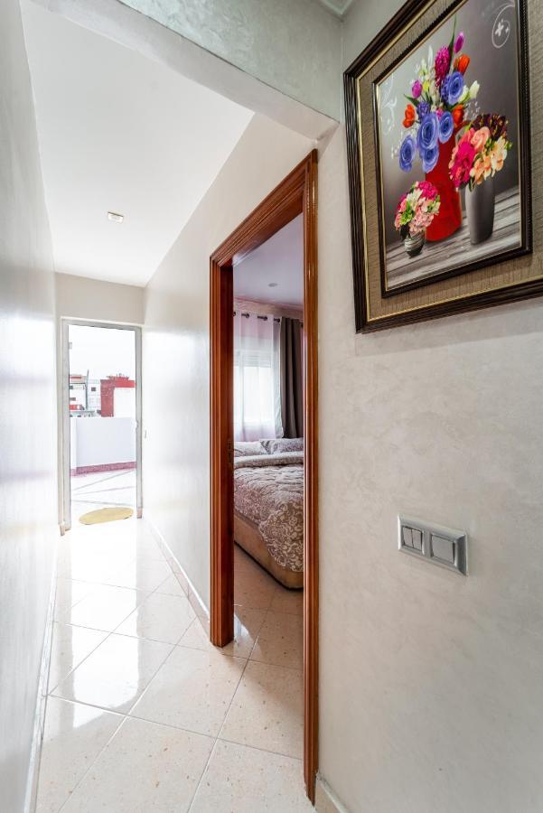 Amplio Apartamento En El Centro De Tanger Appartamento Esterno foto